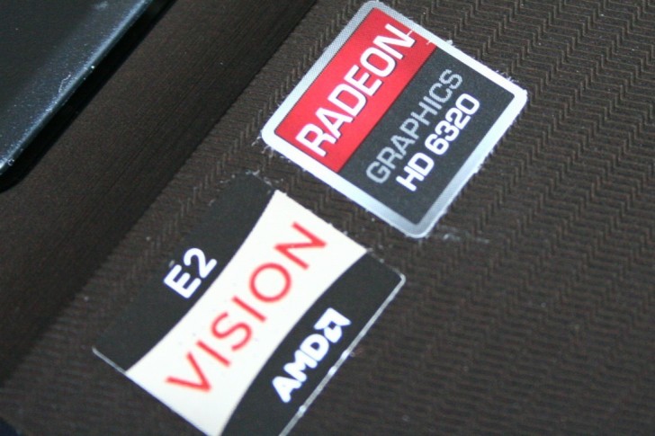AMD-E-450-Radeon-HD-6320-sticker.jpg