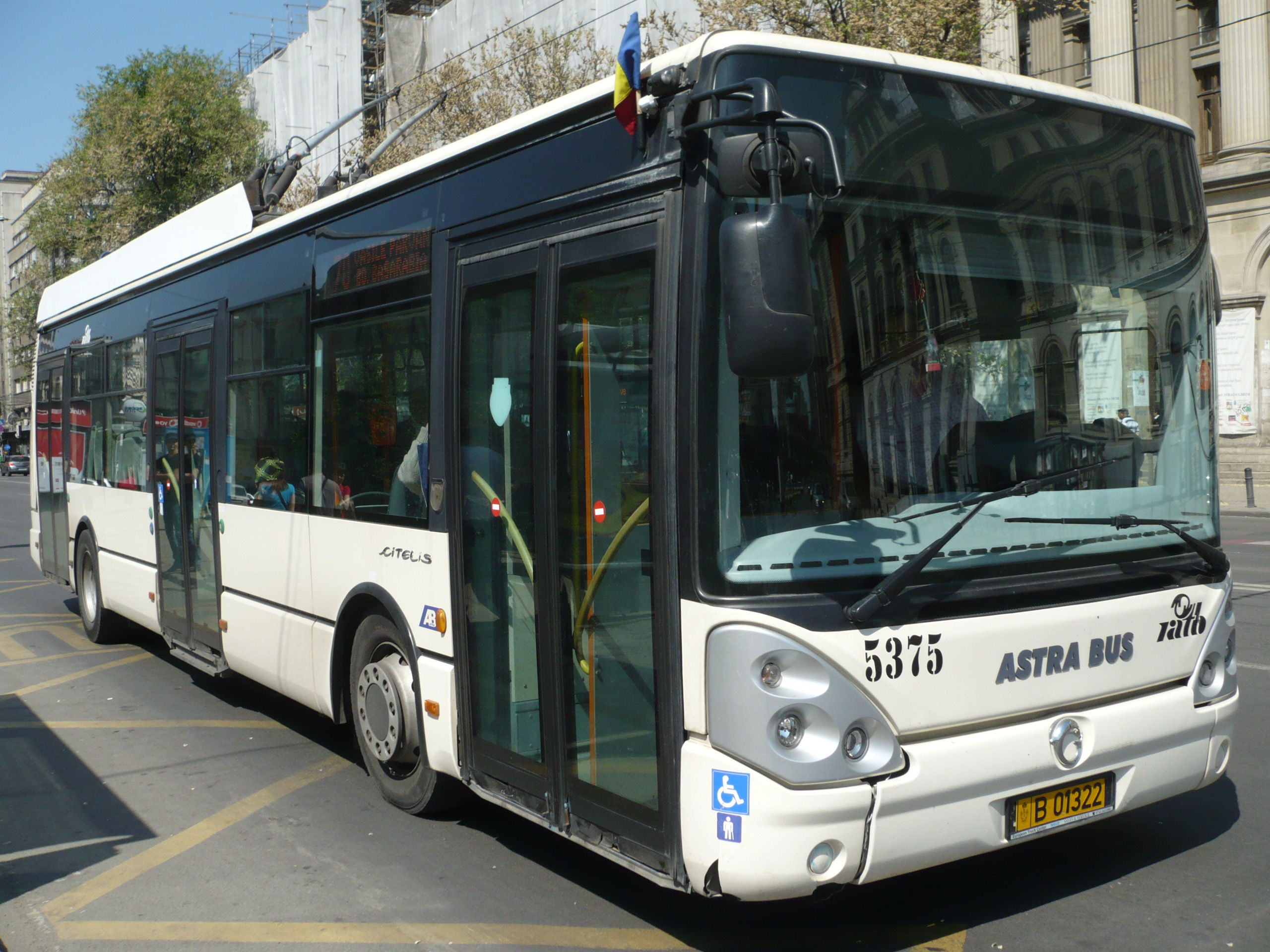 5375-70:2.jpg