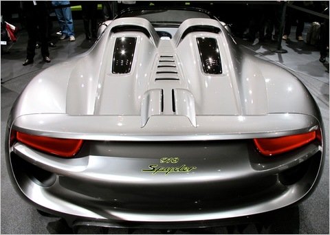 wheels-Geneva-Porsche-918-back-blogSpan.jpg
