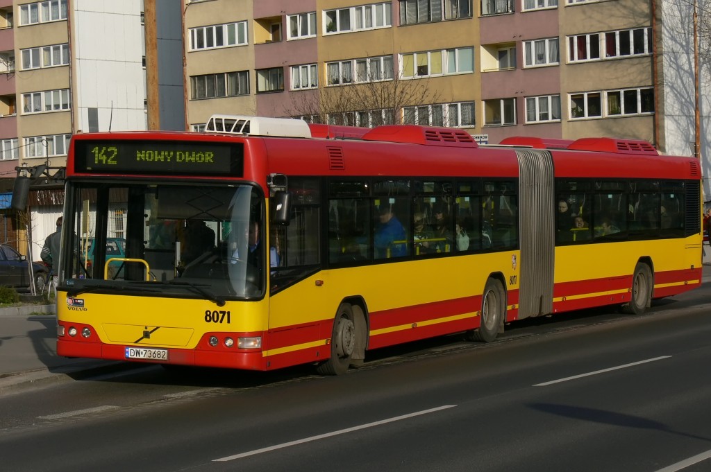 Volvo7000A-8071-Wroclaw.jpg